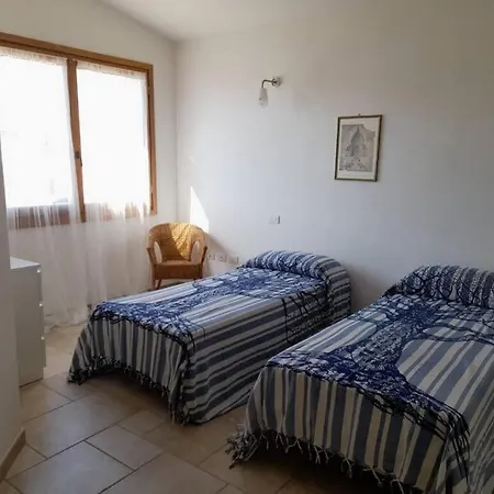 Apartment Grazioso A 200 Mt Dal Centro Di